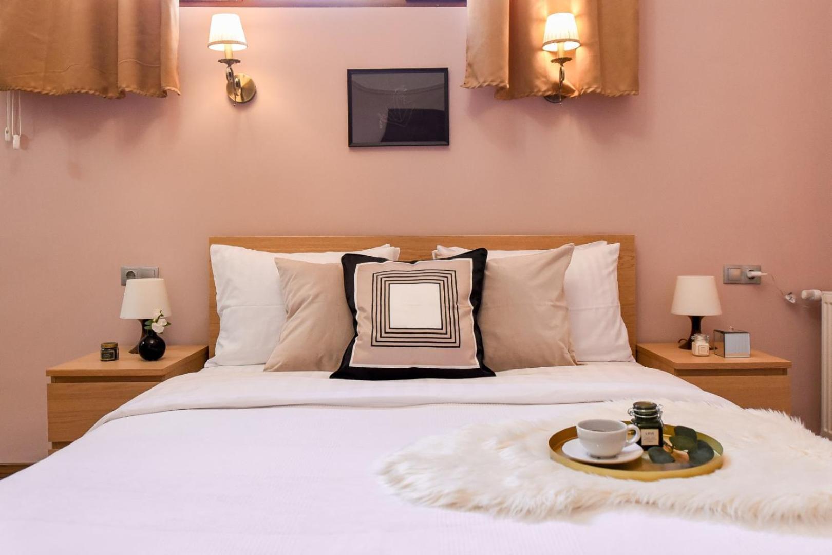 Historic Charm, Modern Comfort - Accommodation In The Heart Of The Old Town บูคาเรสต์ ห้อง รูปภาพ